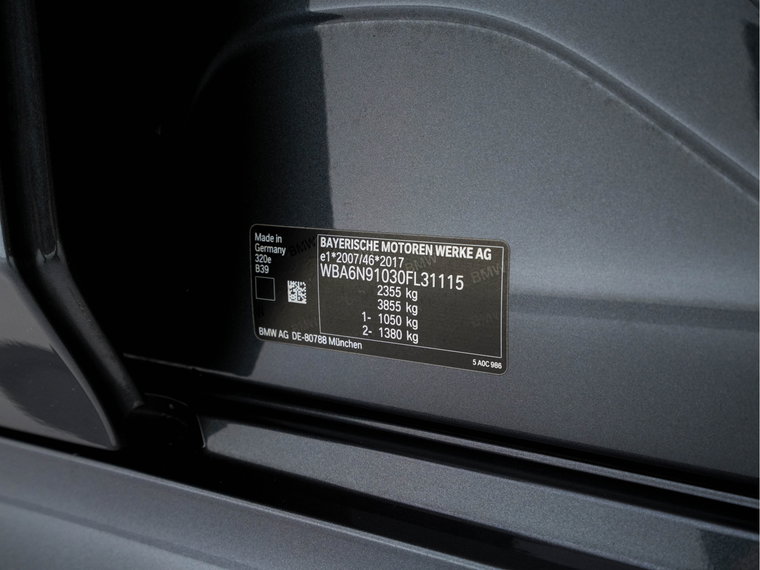 Vehicle Image 35