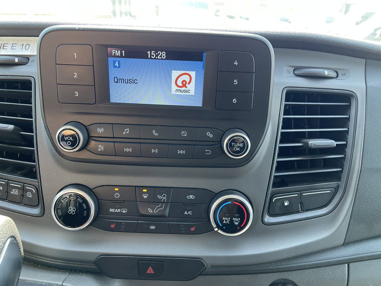 Vehicle Image 20