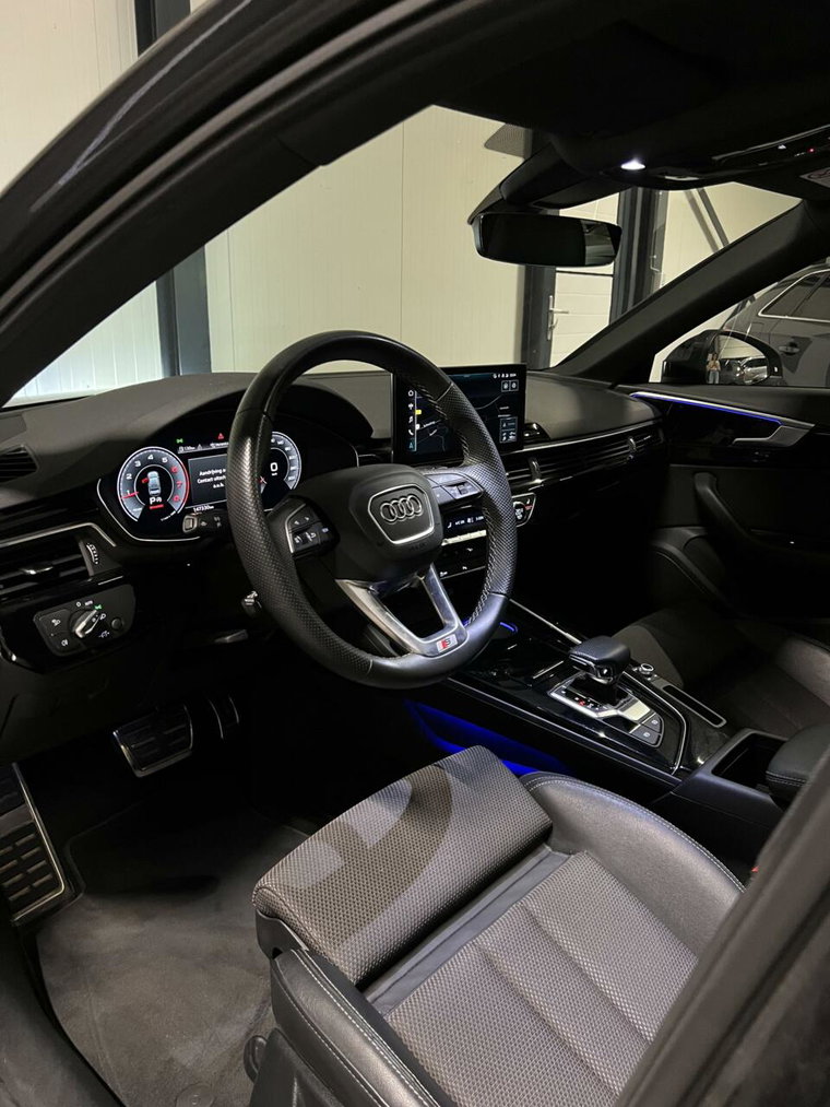 Vehicle Image 18