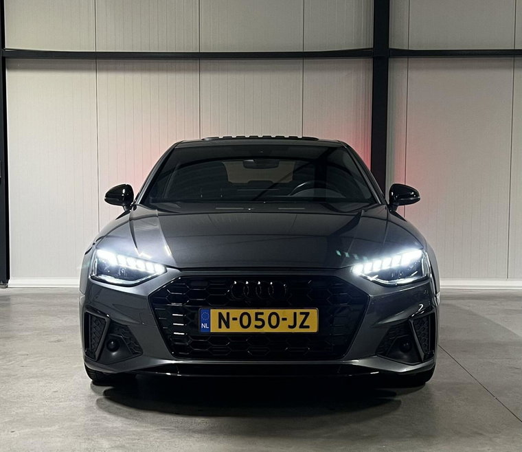 Vehicle Image 8