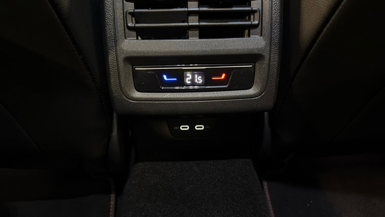 Vehicle Image 27