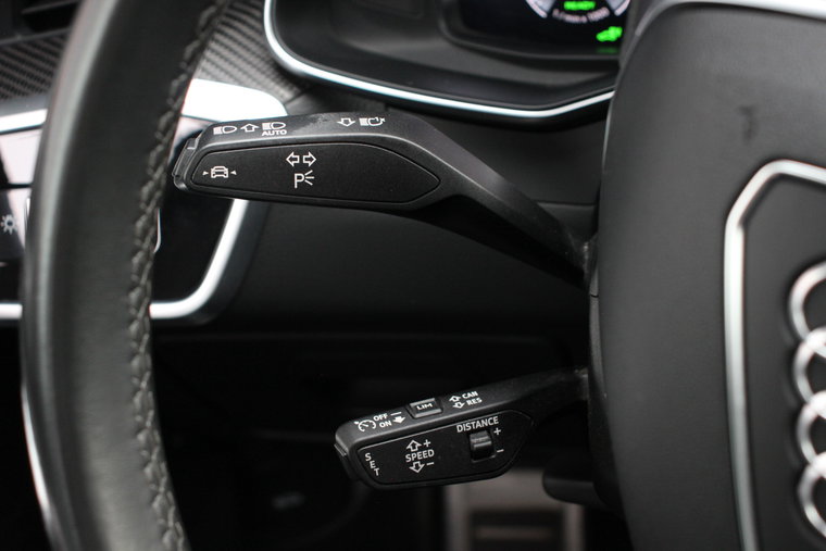 Vehicle Image 42