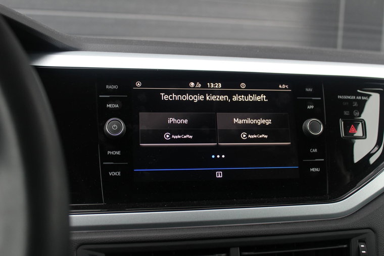 Vehicle Image 19
