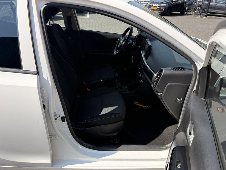 Vehicle Image 40