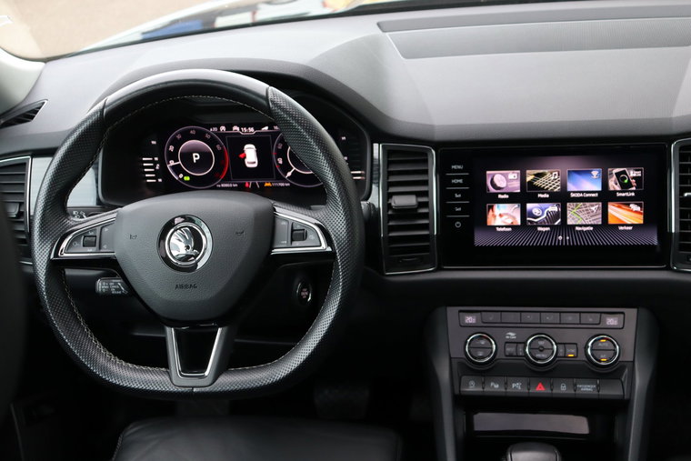 Vehicle Image 16