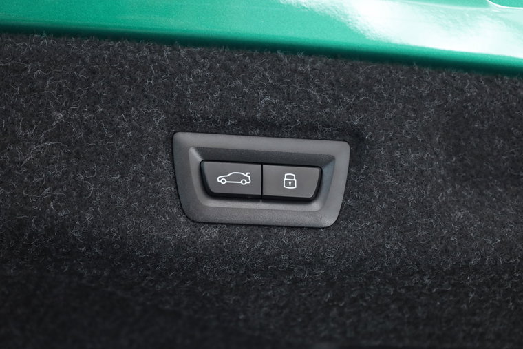 Vehicle Image 38