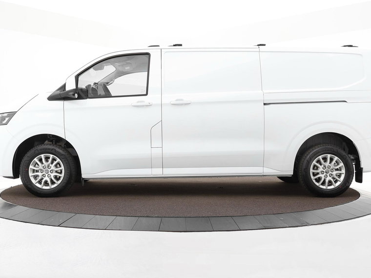 Vehicle Image 33