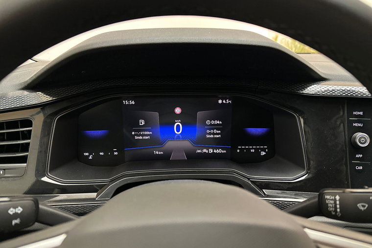Vehicle Image 21