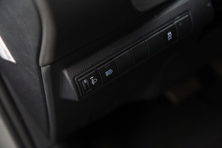Vehicle Image 17