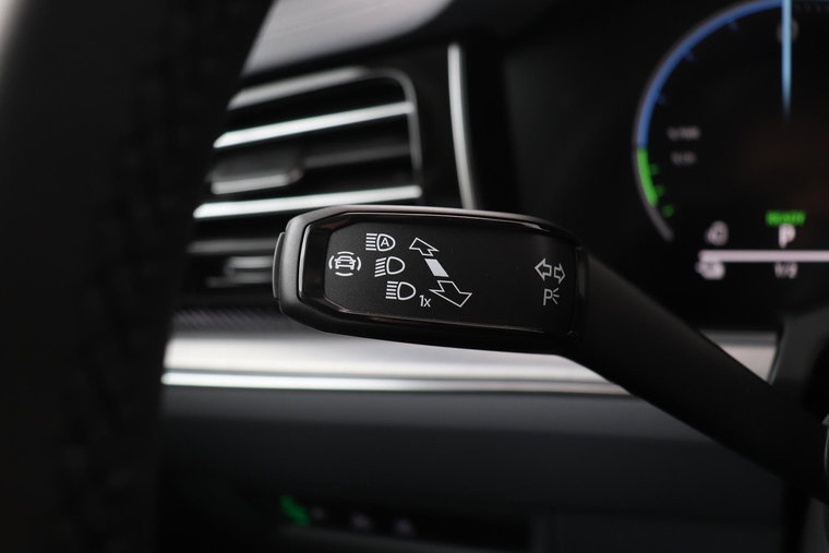 Vehicle Image 40
