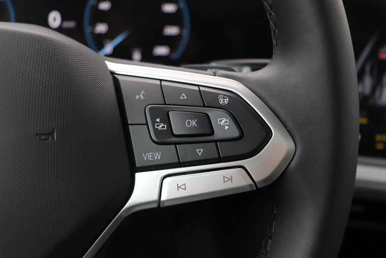 Vehicle Image 41