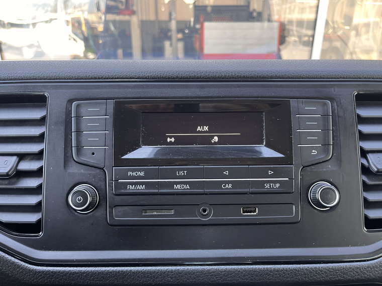 Vehicle Image 37