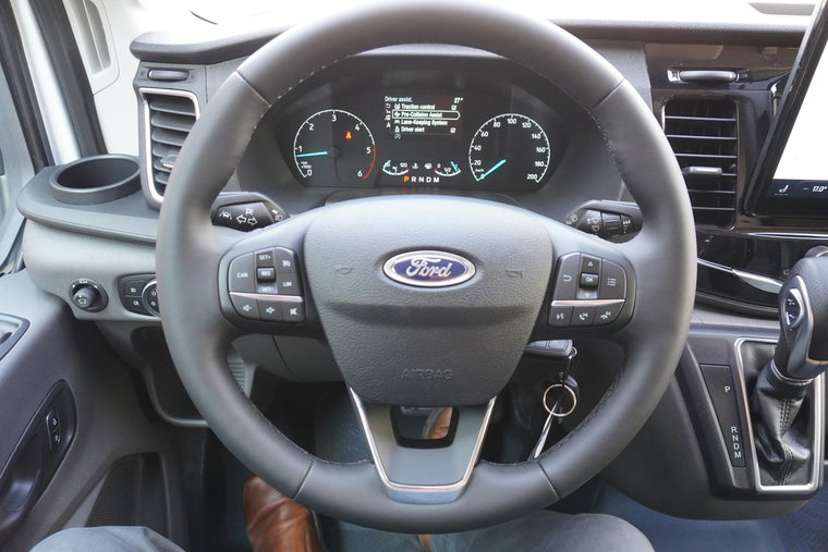 Vehicle Image 14