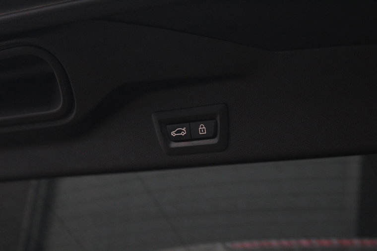Vehicle Image 41