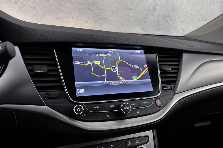 Vehicle Image 18