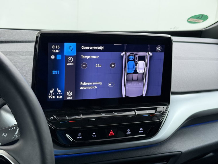 Vehicle Image 38
