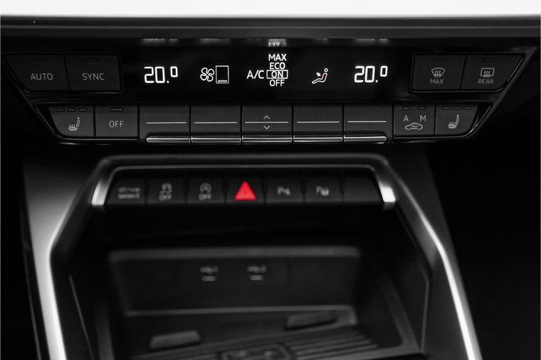 Vehicle Image 29
