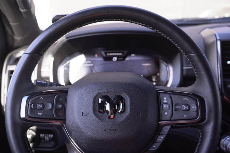 Vehicle Image 41