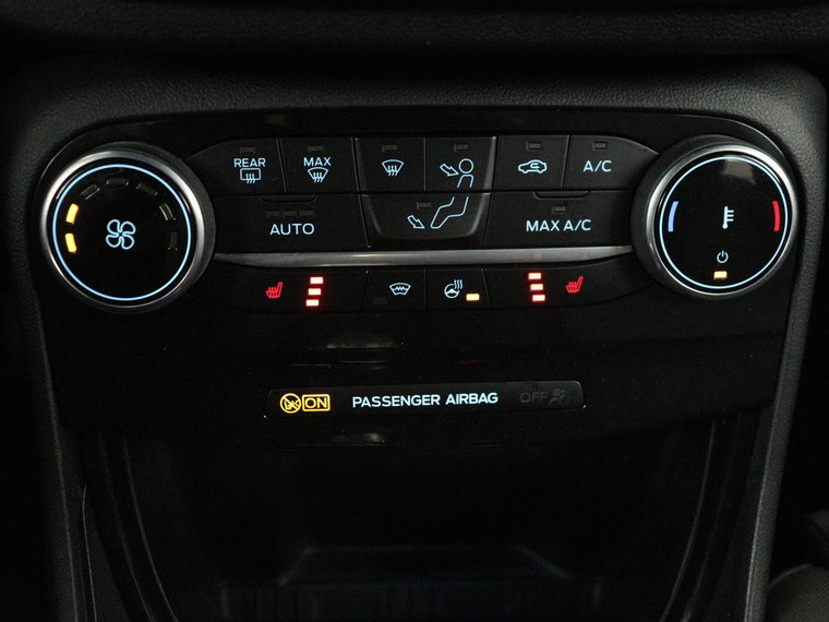 Vehicle Image 27
