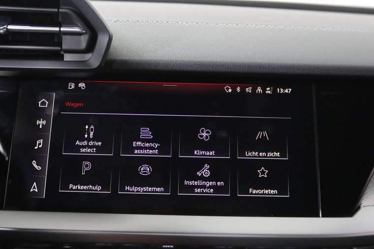 Vehicle Image 52