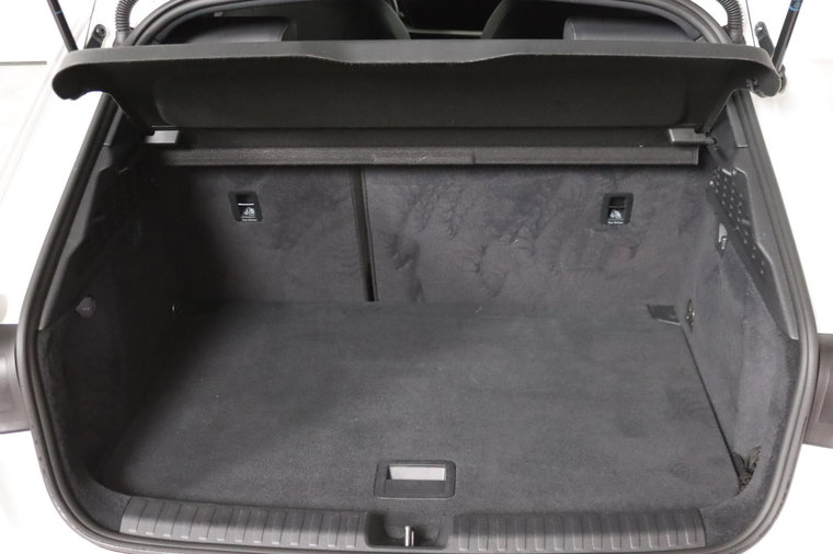 Vehicle Image 60