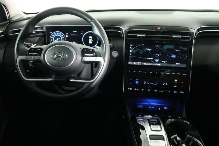 Vehicle Image 15