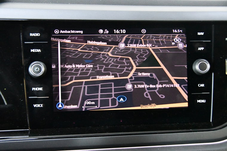 Vehicle Image 15