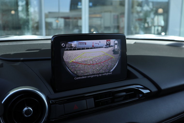 Vehicle Image 19
