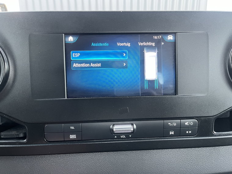 Vehicle Image 31