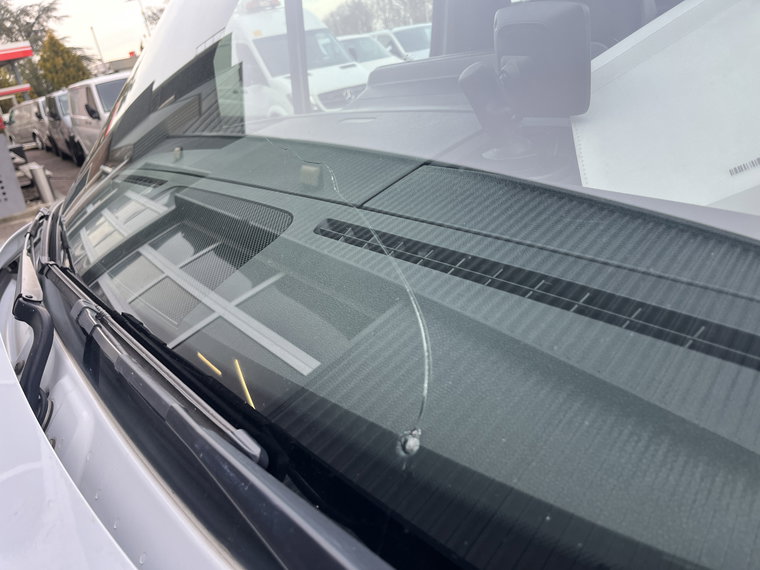 Vehicle Image 38