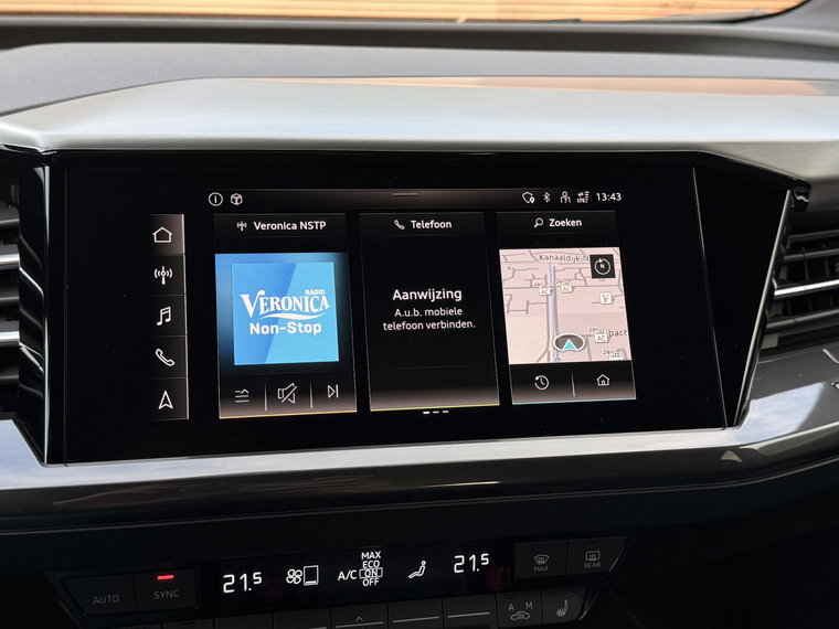 Vehicle Image 35