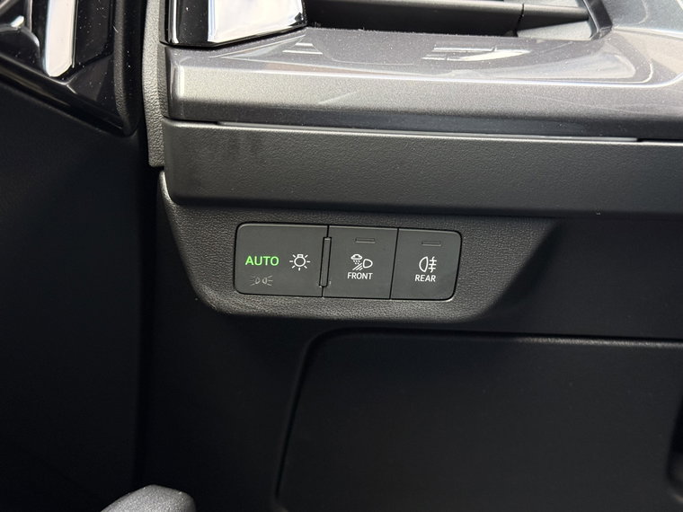 Vehicle Image 53