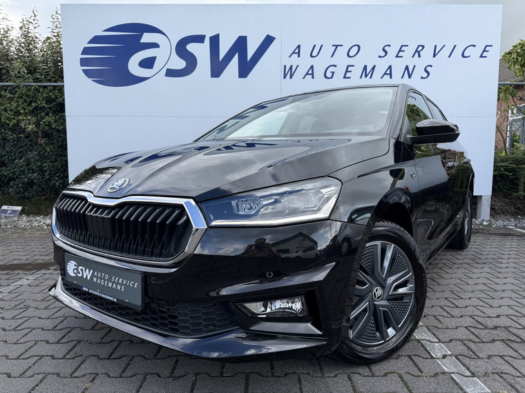 Vehicle Image 30