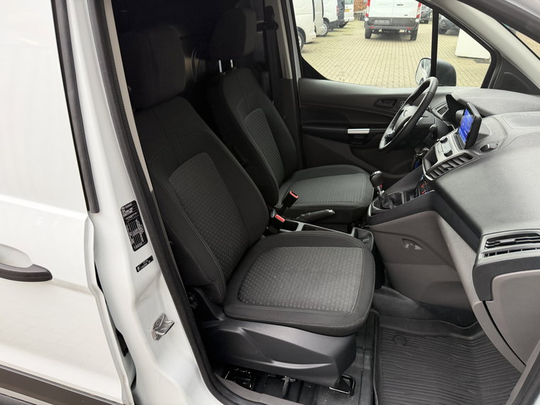 Vehicle Image 27