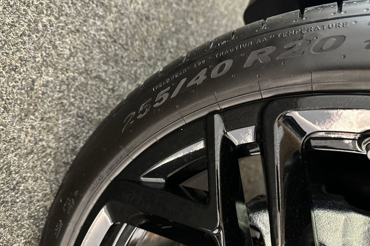 Vehicle Image 37