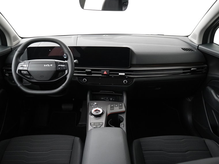Vehicle Image 38