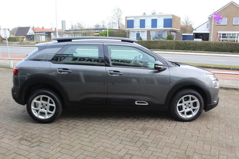 Vehicle Image 36