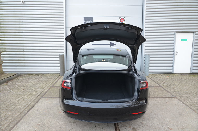 Vehicle Image 33