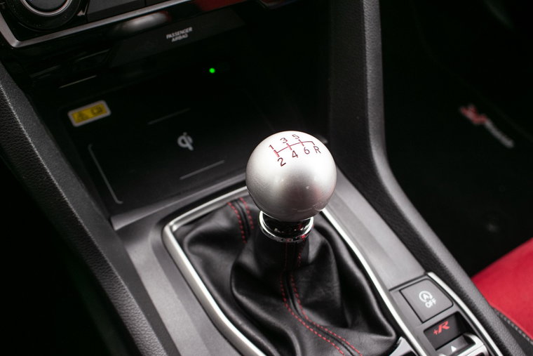 Vehicle Image 24