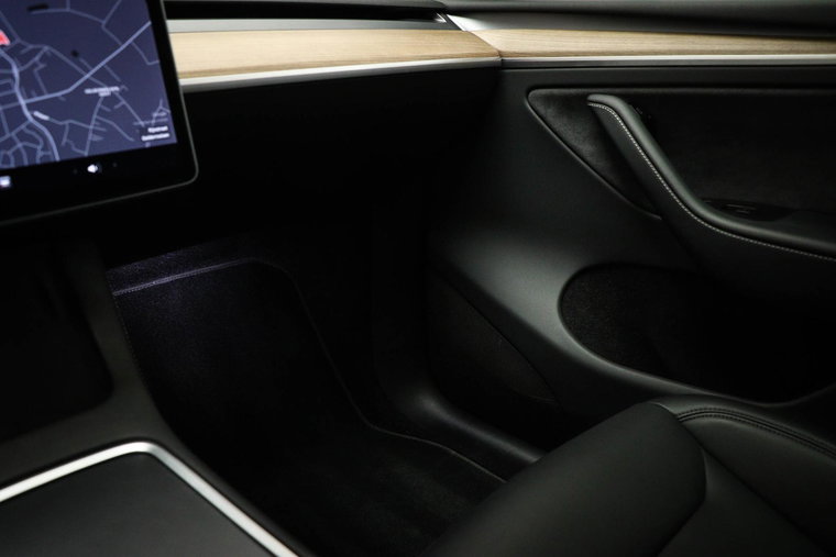 Vehicle Image 36