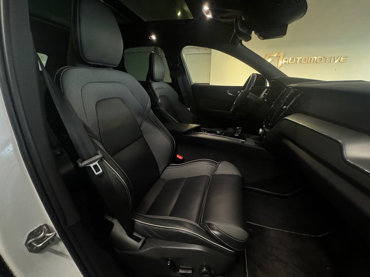 Vehicle Image 40