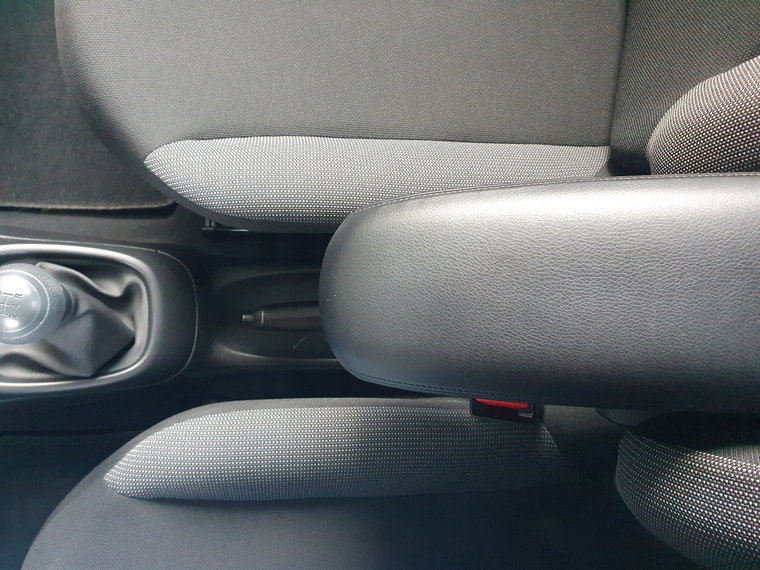 Vehicle Image 34