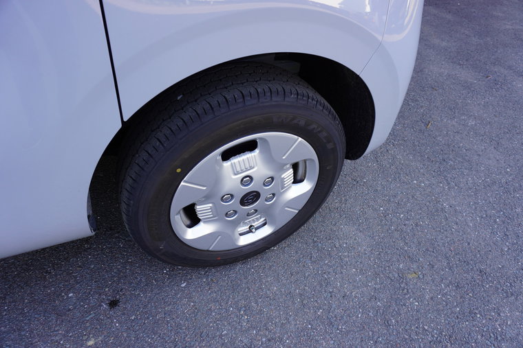 Vehicle Image 6