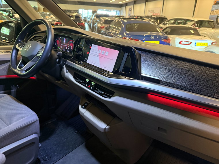 Vehicle Image 35
