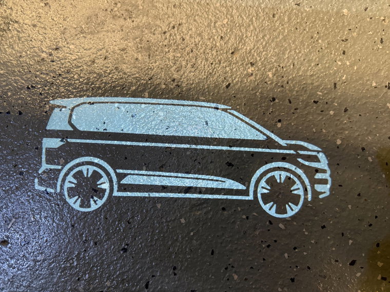 Vehicle Image 38