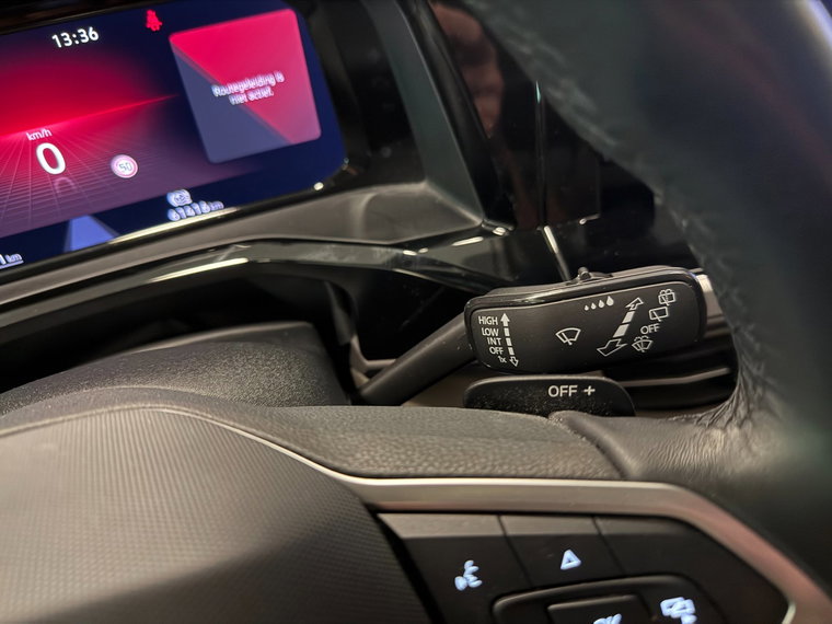 Vehicle Image 50