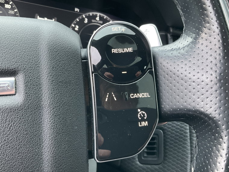 Vehicle Image 27