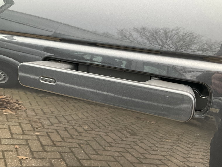 Vehicle Image 33