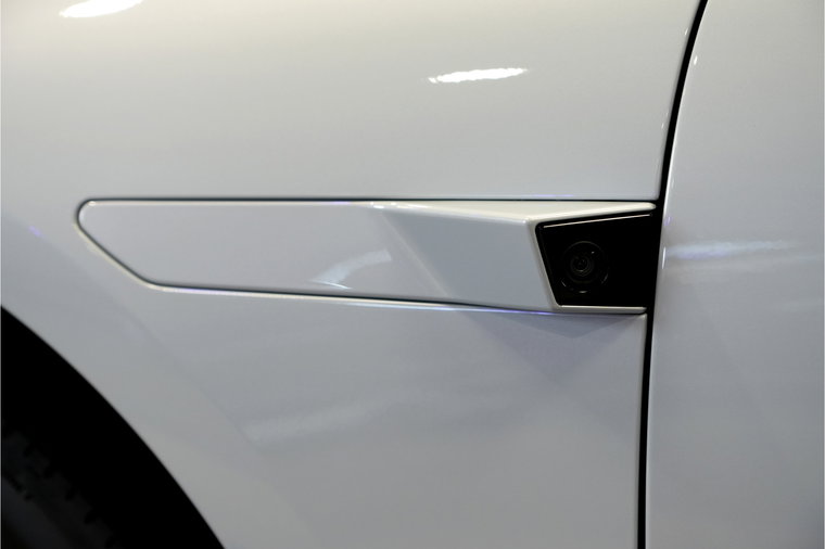 Vehicle Image 35
