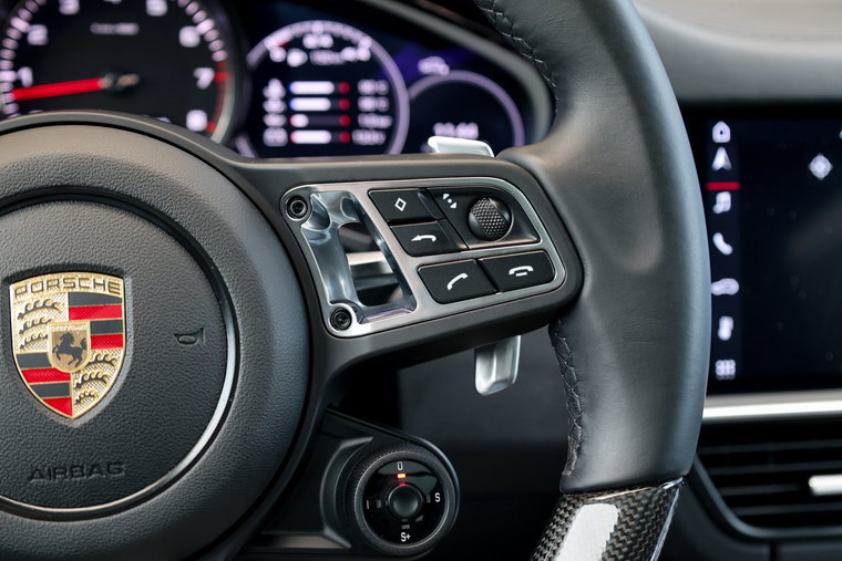 Vehicle Image 35